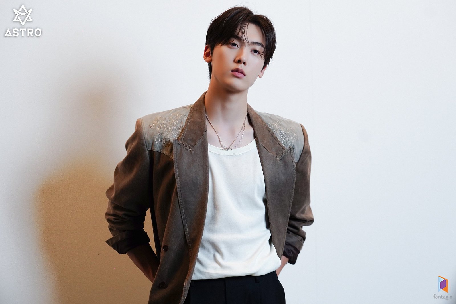YOON SANHA (ASTRO) faz show solo hoje, em São Paulo - Asia ON